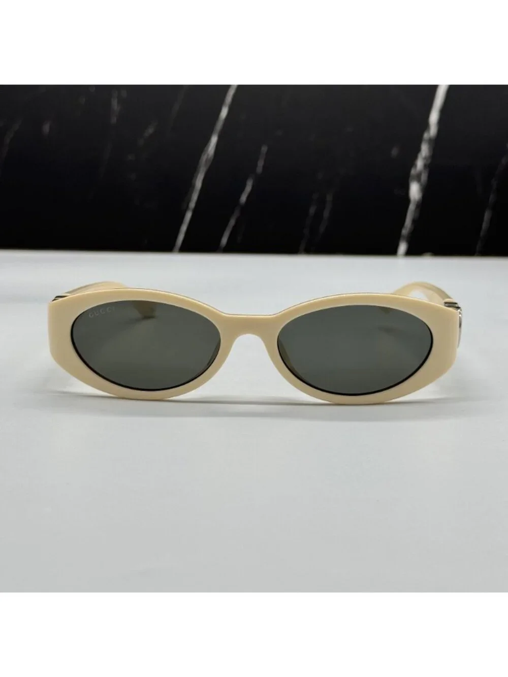 New Gucci Ivory Gray Women Oval Sunglasses GG1662SA 004